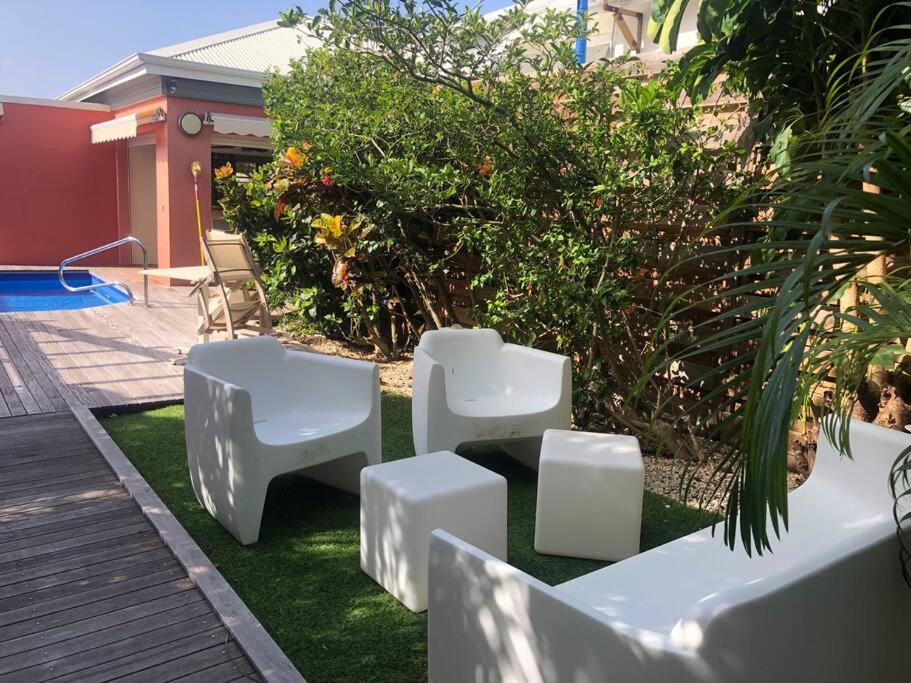 Ti Paradis Caché-piscine-dans Quartier Résidentiel * Saint-Francois (Grande-Terre)