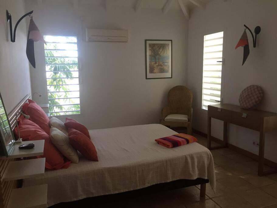 Ti Paradis Caché-piscine-dans Quartier Résidentiel Villa Saint-Francois (Grande-Terre)